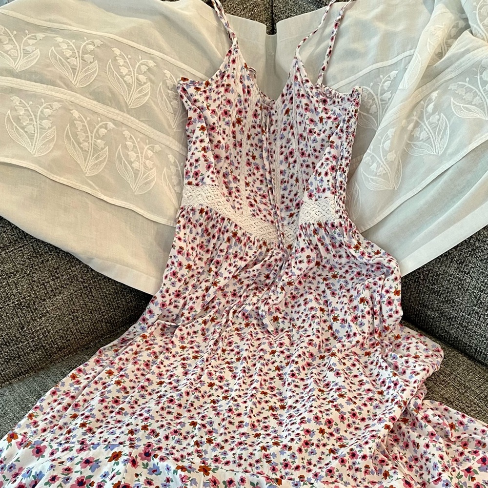 Japna Floral Maxi Dress